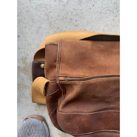 TIMBERLAND Military Style Heavy Leather Briefcase / Messenger Bag Vintage OG - Picture 10 of 10